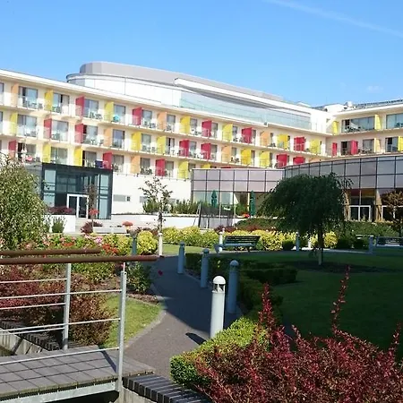 Apartment Aquarius Z Basenem *