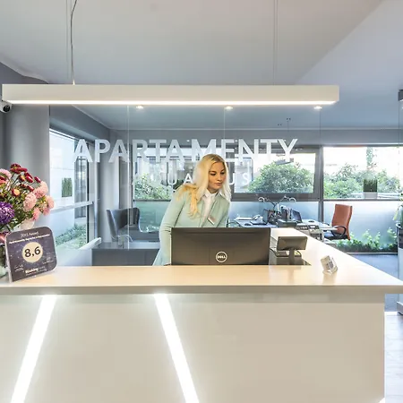 Apartment Aquarius Z Basenem *