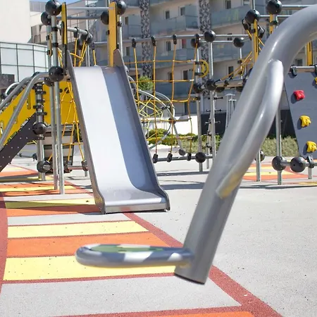 Apartment Aquarius Z Basenem *