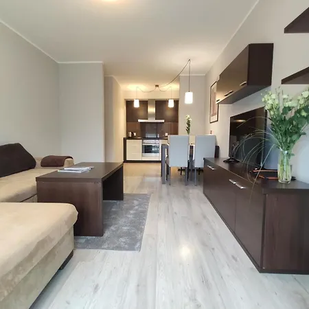 Apartment Aquarius Z Basenem *