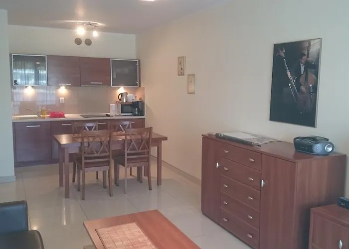 Aquarius Z Basenem Appartement Kołobrzeg