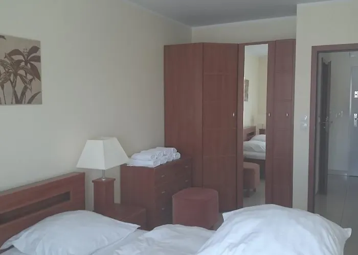 Aquarius Z Basenem Appartement Kołobrzeg