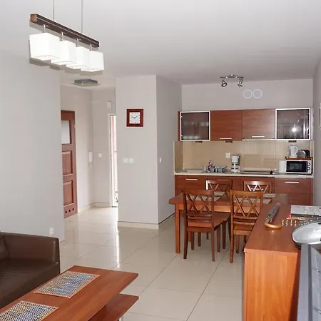 Aquarius Z Basenem Appartement