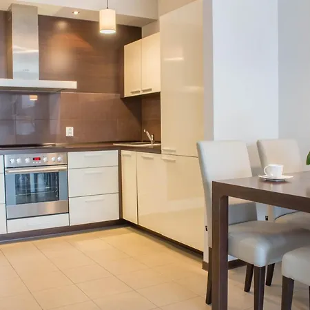 Aquarius Z Basenem Appartement