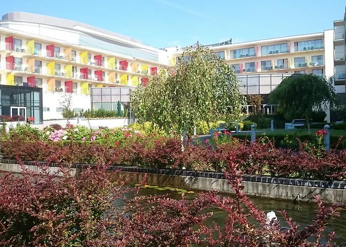 Aquarius Z Basenem Kołobrzeg