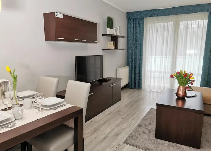 Aquarius Z Basenem * 코워브제크